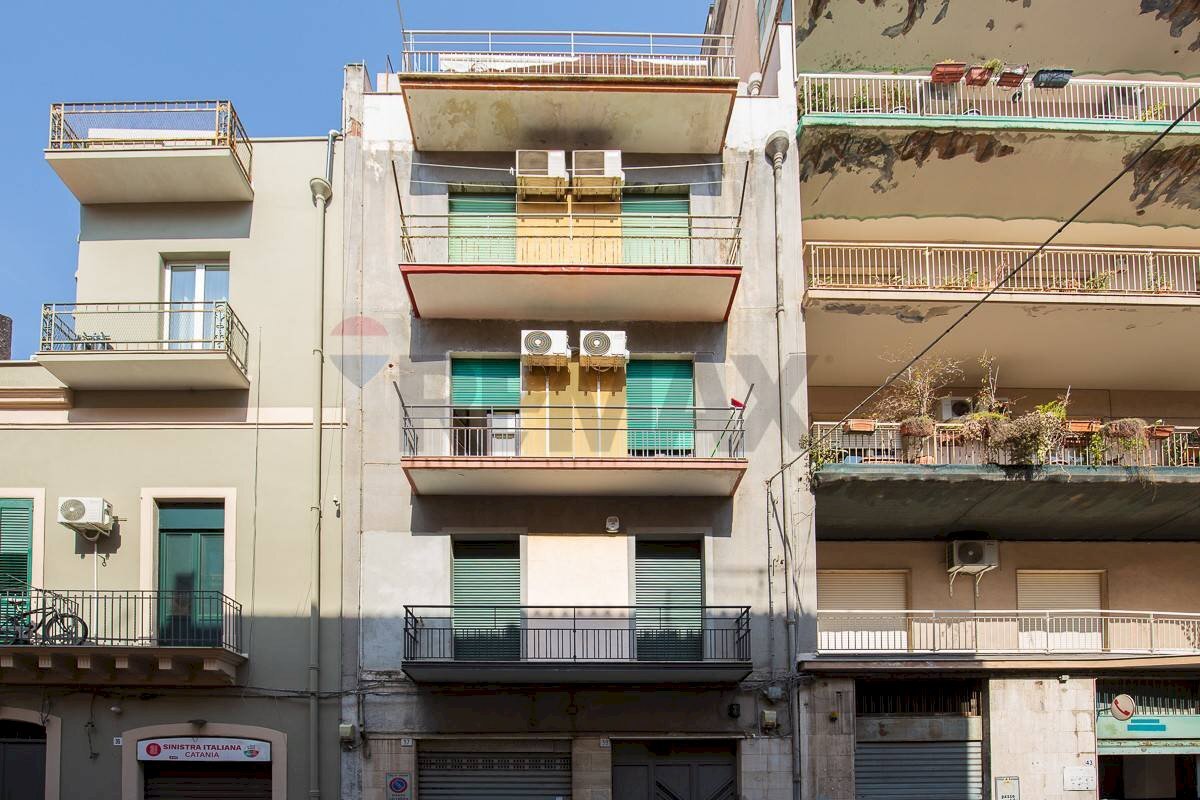 Edificio all\'aperto - Appartamento Via Asilo Sant'agata
 
39, Catania - foto 3