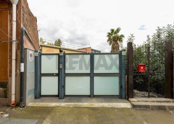 Casa all\'aperto - Casa indipendente Via Cifali
 
104/A-B, Catania - foto 28