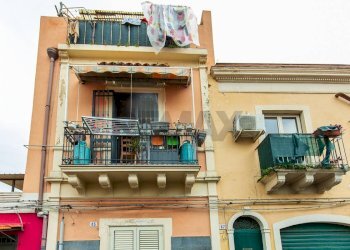 Edificio all\'aperto - Appartamento Via Consolazione
 
83, Catania - foto 1