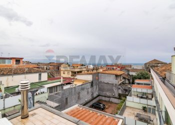 Edificio all\'aperto - Semi-detached Villa Via Antonio Gramsci
 
48, Riposto - photo 36