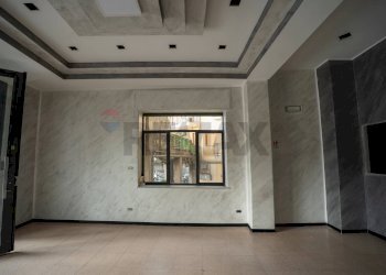 Stanza vuota - Locale Commerciale Viale dell'Autonomia
 
19/21, Gravina di Catania - foto 3