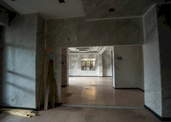 Ricezione / Lobby - Locale Commerciale Viale dell'Autonomia
 
19/21, Gravina di Catania - foto 7