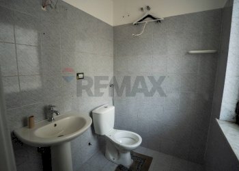 Bagno - Locale Commerciale Viale dell'Autonomia
 
19/21, Gravina di Catania - foto 23