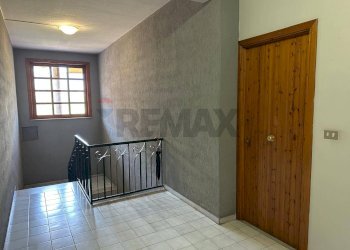 Hall / corridoio - Trilocale Via Salvatore Carnevale
 
15, Riposto - foto 15