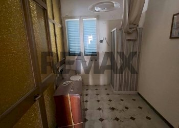 Bagno - Quadrilocale via Giovan Battista Nicolosi
 
209, Paterno - foto 6