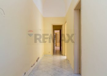 Hall / corridoio - Casa indipendente Via Sciarelli
 
22/24, Aci Castello - foto 3