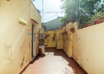 Terrazza - Casa indipendente Via Sciarelli
 
22/24, Aci Castello - foto 16