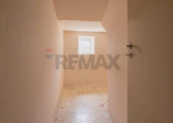 Hall / corridoio - Casa semi indipendente via Tagliamento
 
7, Adrano - foto 5