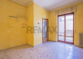 Stanza vuota - Casa semi indipendente via Tagliamento
 
7, Adrano - foto 14