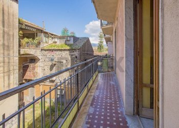 Balcone - Casa semi indipendente via Tagliamento
 
7, Adrano - foto 19