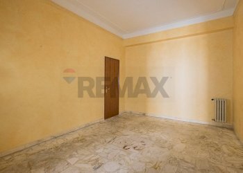 Stanza vuota - Casa semi indipendente via Tagliamento
 
7, Adrano - foto 22