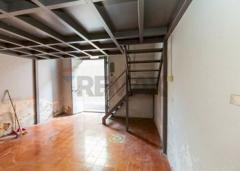 Stanza vuota - Magazzino Via Curia
 
85, Catania - foto 23