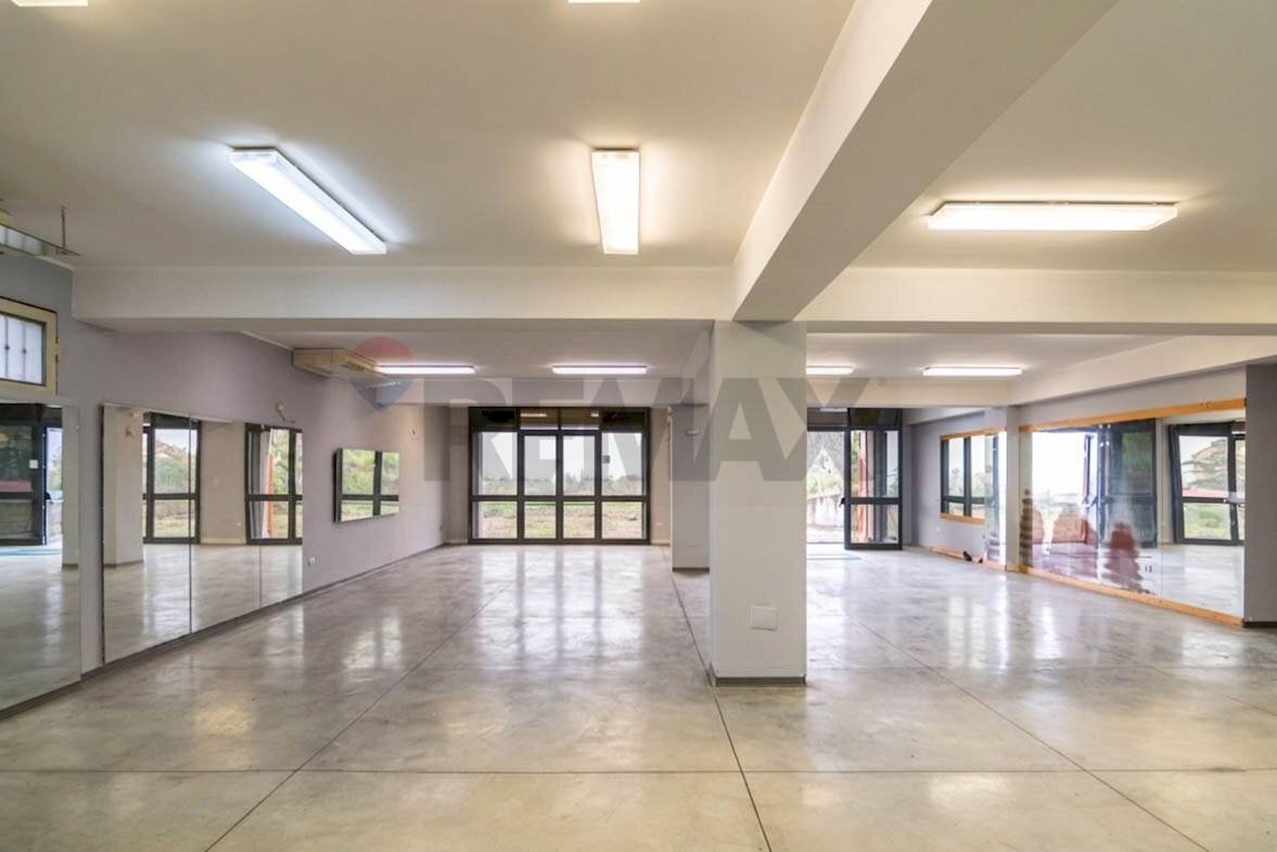 Stanza vuota - Box Via III Retta di Ponente
 
77, Belpasso - foto 2