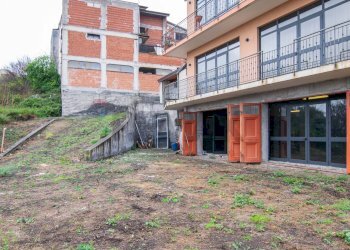 Edificio all\'aperto - Box Via III Retta di Ponente
 
77, Belpasso - foto 18