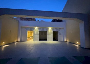 Casa all\'aperto - Stabile - Palazzo Via Casa Del Mutilato
8, Catania - foto 3