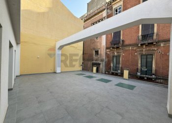 Terrazza - Stabile - Palazzo Via Casa Del Mutilato
8, Catania - foto 10
