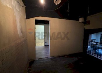 Stanza vuota - Stabile - Palazzo Via Casa Del Mutilato
8, Catania - foto 17