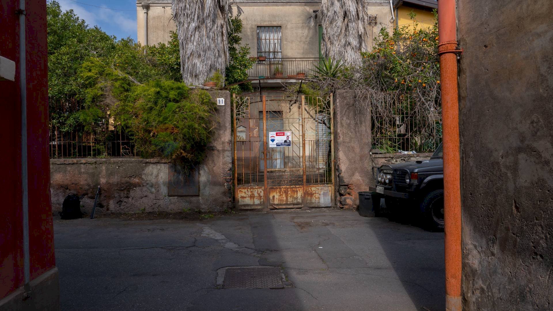 Edificio all\'aperto - Casa indipendente Via Mammani
 
11, Mascalucia - foto 3