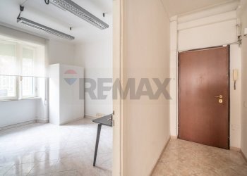 Hall / corridoio - Office Via Alba
4, Roma - photo 7