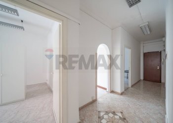 Hall / corridoio - Office Via Alba
4, Roma - photo 19