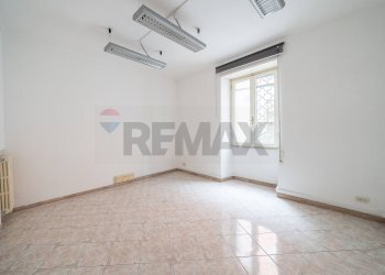 Stanza vuota - Office Via Alba
4, Roma - photo 27