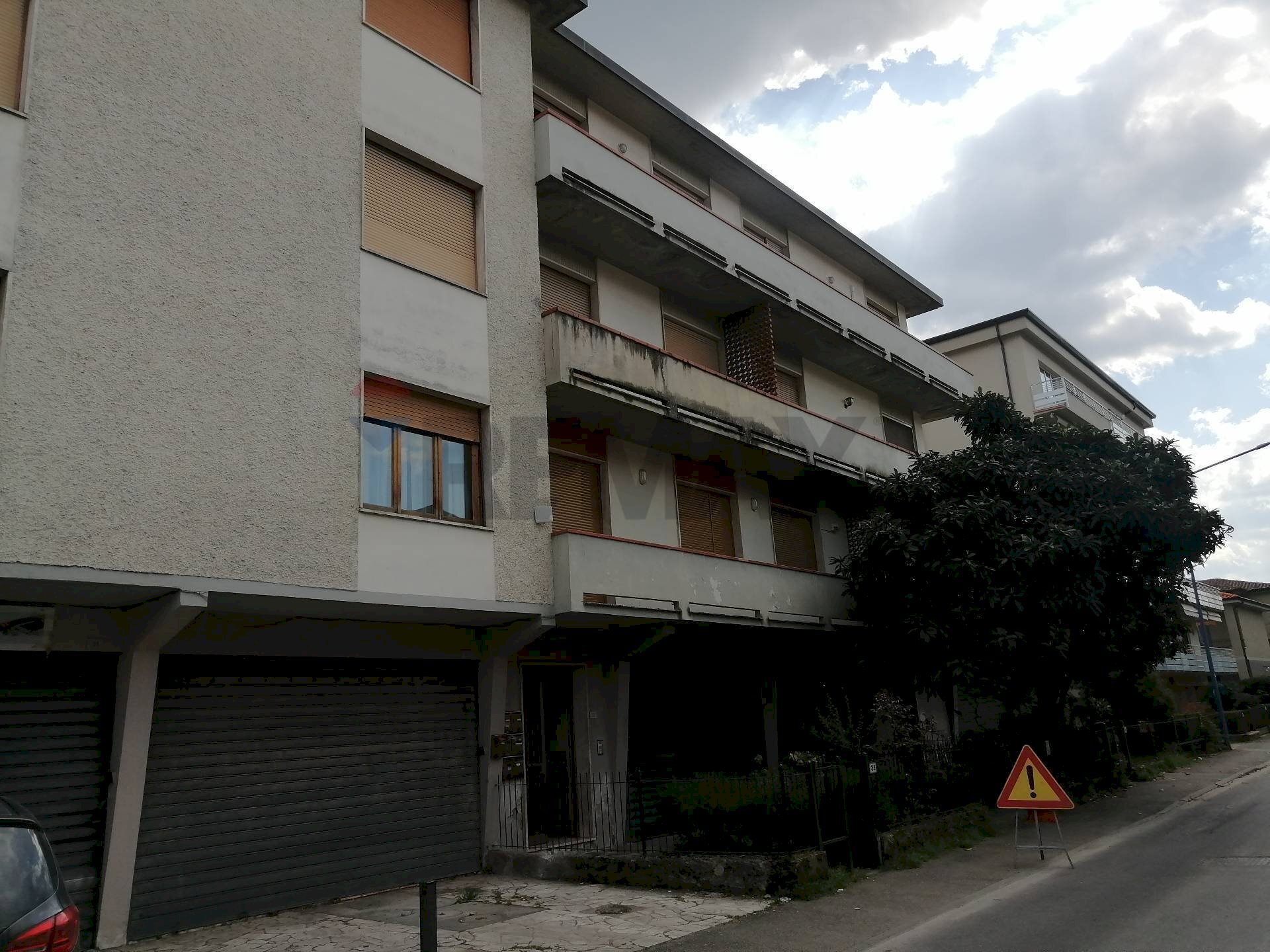 Edificio all\'aperto - Laboratory Via Po
33, Montevarchi - photo 2