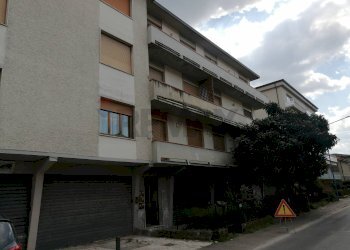 Edificio all\'aperto - Laboratory Via Po
 
33, Montevarchi - photo 2