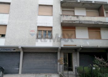 Edificio all\'aperto - Laboratory Via Po
 
33, Montevarchi - photo 5