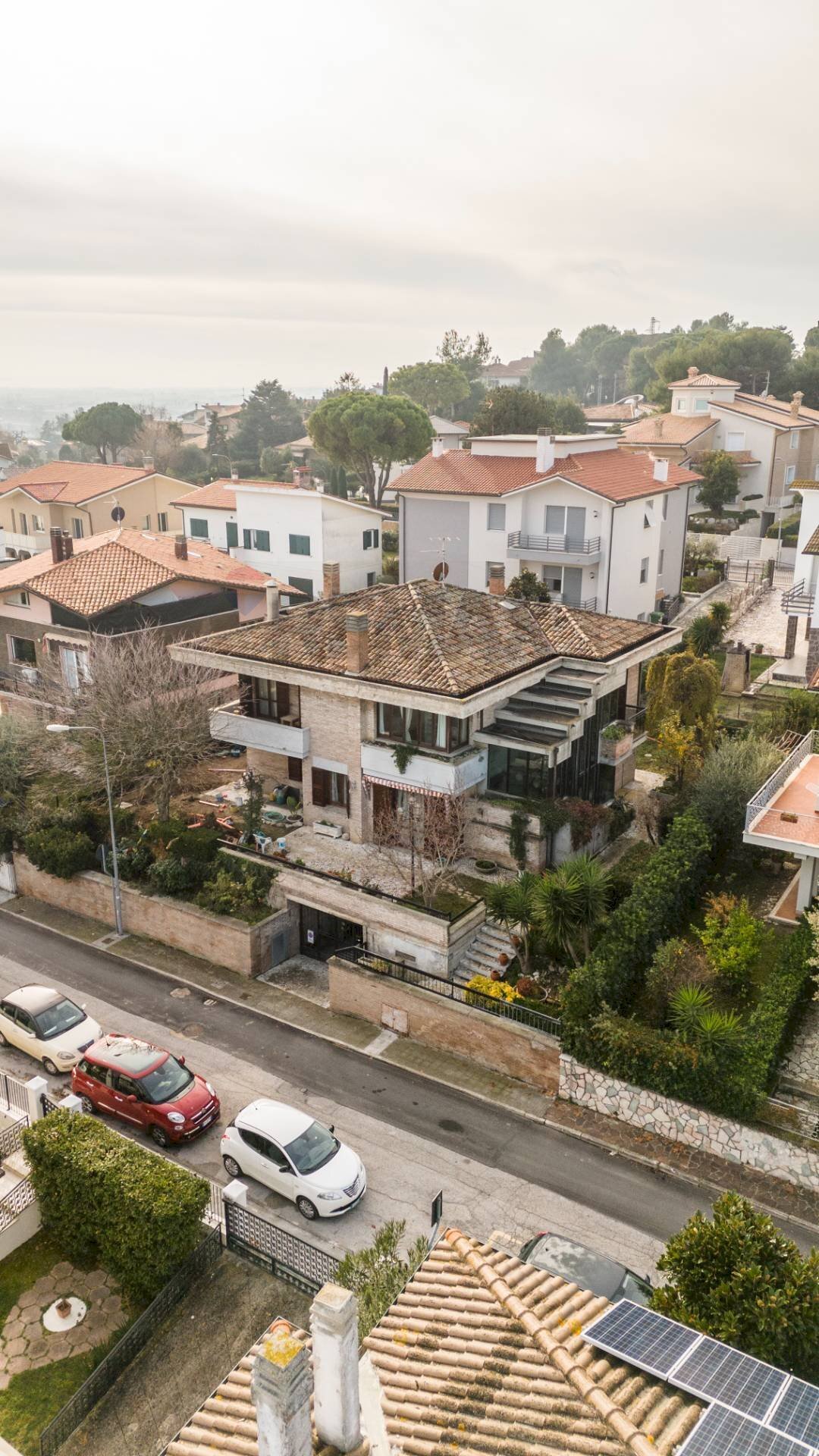 Edificio all\'aperto - Casa semi indipendente via dei pini
 
14, Montemarciano - foto 3