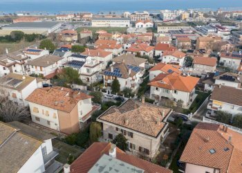 Posizione della mappa - Casa semi indipendente via dei pini
 
14, Montemarciano - foto 12