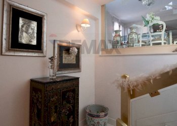 Hall / corridoio - Casa semi indipendente via dei pini
 
14, Montemarciano - foto 31