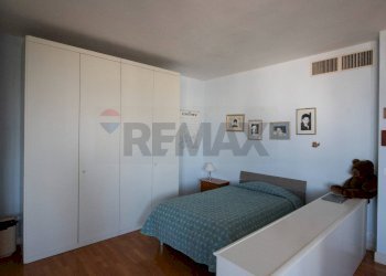 Camera / camera da letto - Casa semi indipendente via dei pini
 
14, Montemarciano - foto 34