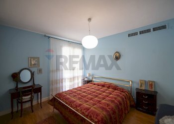 Camera / camera da letto - Casa semi indipendente via dei pini
 
14, Montemarciano - foto 64