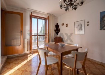 Sala da pranzo - Casa indipendente Via 25 Aprile
 
13, Montecarotto - foto 3