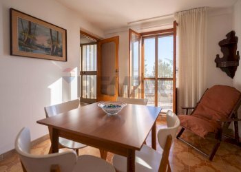 Sala da pranzo - Casa indipendente Via 25 Aprile
 
13, Montecarotto - foto 6