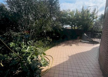 Giardino - Casa indipendente VIA GIROLAMO MORETTI
 
16, Recanati - foto 7