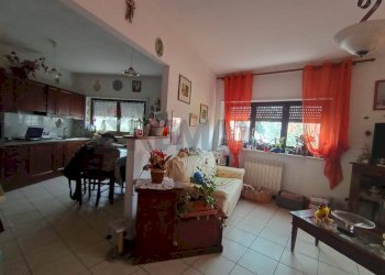 Sala da pranzo - Casa indipendente VIA GIROLAMO MORETTI
 
16, Recanati - foto 21
