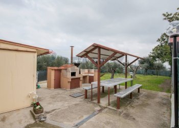 Terrazza - Semi-detached house via del lavoro
 
34, Montemarciano - photo 14