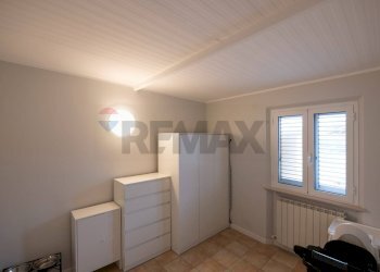Camera / camera da letto - Semi-detached house via del lavoro
 
34, Montemarciano - photo 18