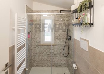 Bagno - Semi-detached house via del lavoro
 
34, Montemarciano - photo 29