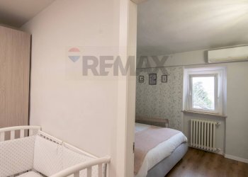 Camera / camera da letto - Semi-detached house via del lavoro
 
34, Montemarciano - photo 35