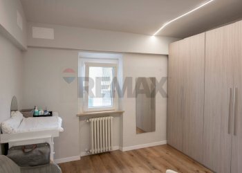 Camera / camera da letto - Semi-detached house via del lavoro
 
34, Montemarciano - photo 37