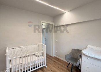 Camera / camera da letto - Semi-detached house via del lavoro
 
34, Montemarciano - photo 39