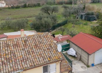 Casa all\'aperto - Semi-detached house via del lavoro
 
34, Montemarciano - photo 42