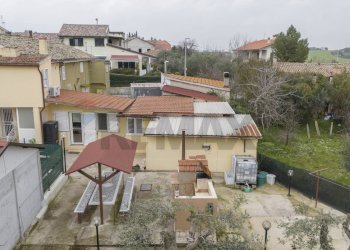 Casa all\'aperto - Semi-detached house via del lavoro
 
34, Montemarciano - photo 59
