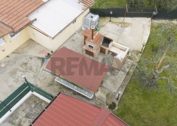 Edificio all\'aperto - Semi-detached house via del lavoro
 
34, Montemarciano - photo 65
