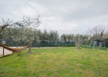 Giardino - Semi-detached house via del lavoro
 
34, Montemarciano - photo 71