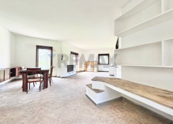 Sala da pranzo - Villa Via del pontone lungo
 
35, Manziana - photo 9