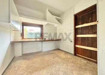 Stanza vuota - Villa Via del pontone lungo
 
35, Manziana - photo 13