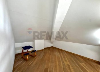 Stanza vuota - Trilocale Via Attilio Verdirosi
 
30, Roma - foto 24